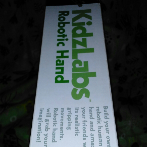 KIDZLABS ROBOTIC HAND - Picture 4 of 7